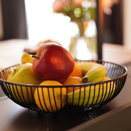 Stay At Smilla - Boutique Apartments Mit Kueche - Parken - Klima - Netflix - Waschmaschine Wiesbaden Luaran gambar