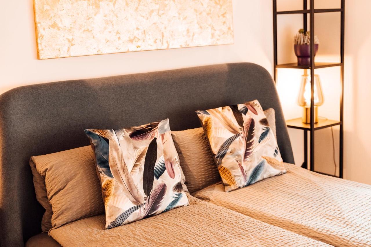 Stay At Smilla - Boutique Apartments Mit Kueche - Parken - Klima - Netflix - Waschmaschine Wiesbaden Luaran gambar