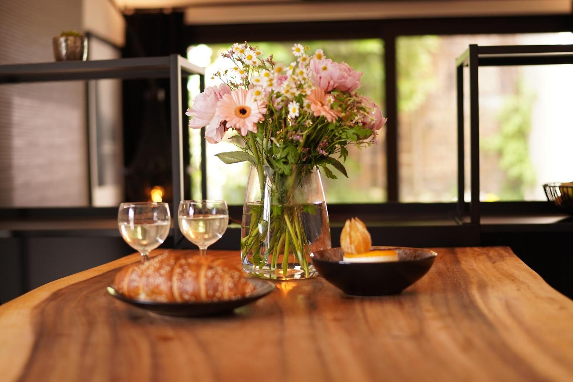 Stay At Smilla - Boutique Apartments Mit Kueche - Parken - Klima - Netflix - Waschmaschine Wiesbaden Luaran gambar